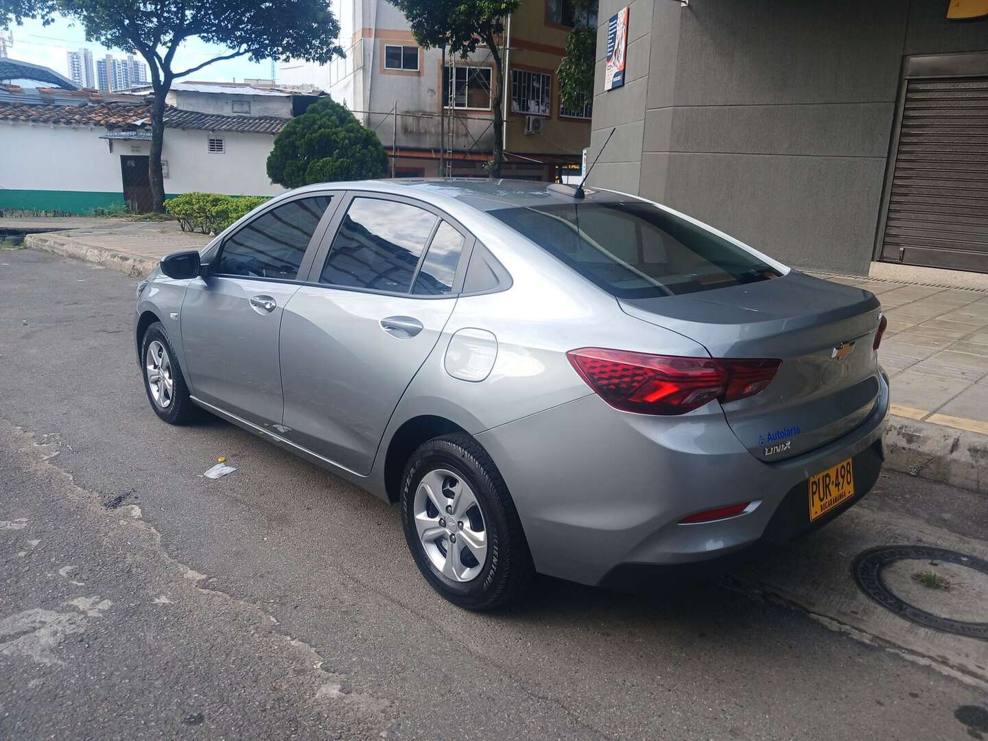 Chevrolet - Onix - 2025