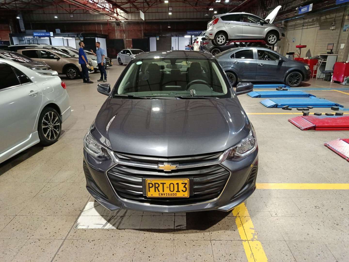 Chevrolet - Onix - 2025