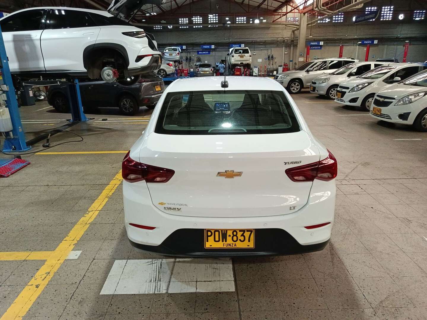 Chevrolet - Onix - 2025