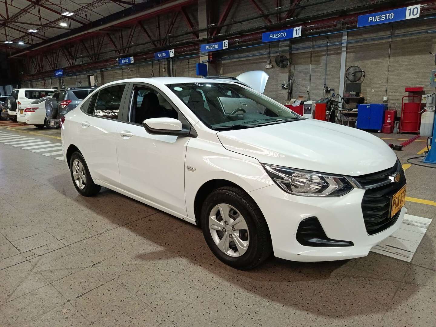 Chevrolet - Onix - 2025
