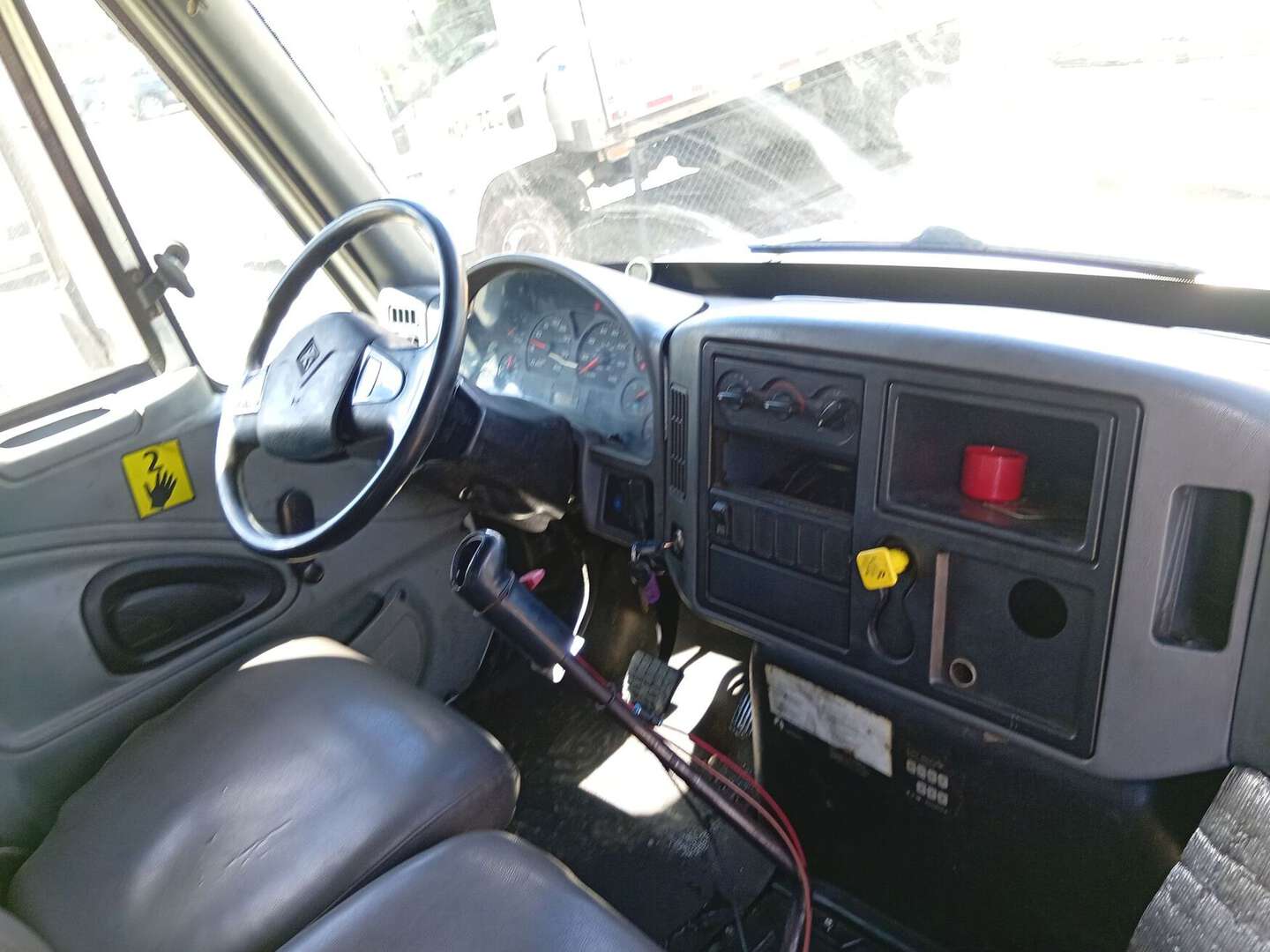 International - 4300 - 2013