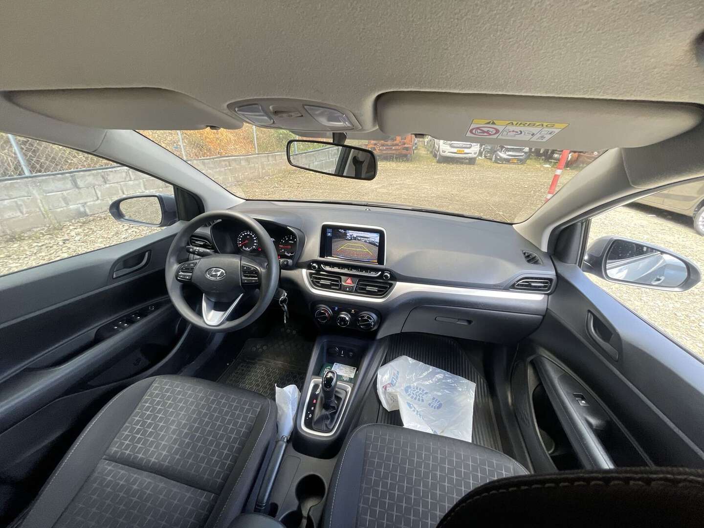 Hyundai - Accent - 2024