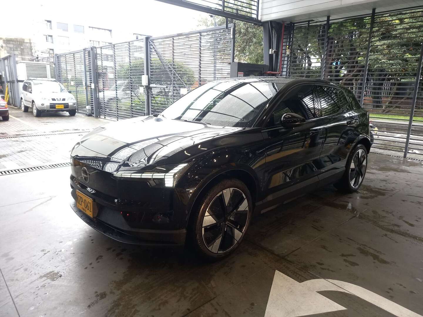 Volvo - XC30 - 2025