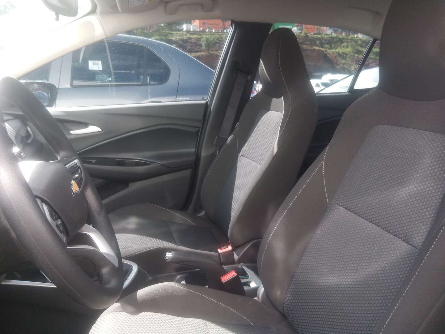Chevrolet - Onix - 2025