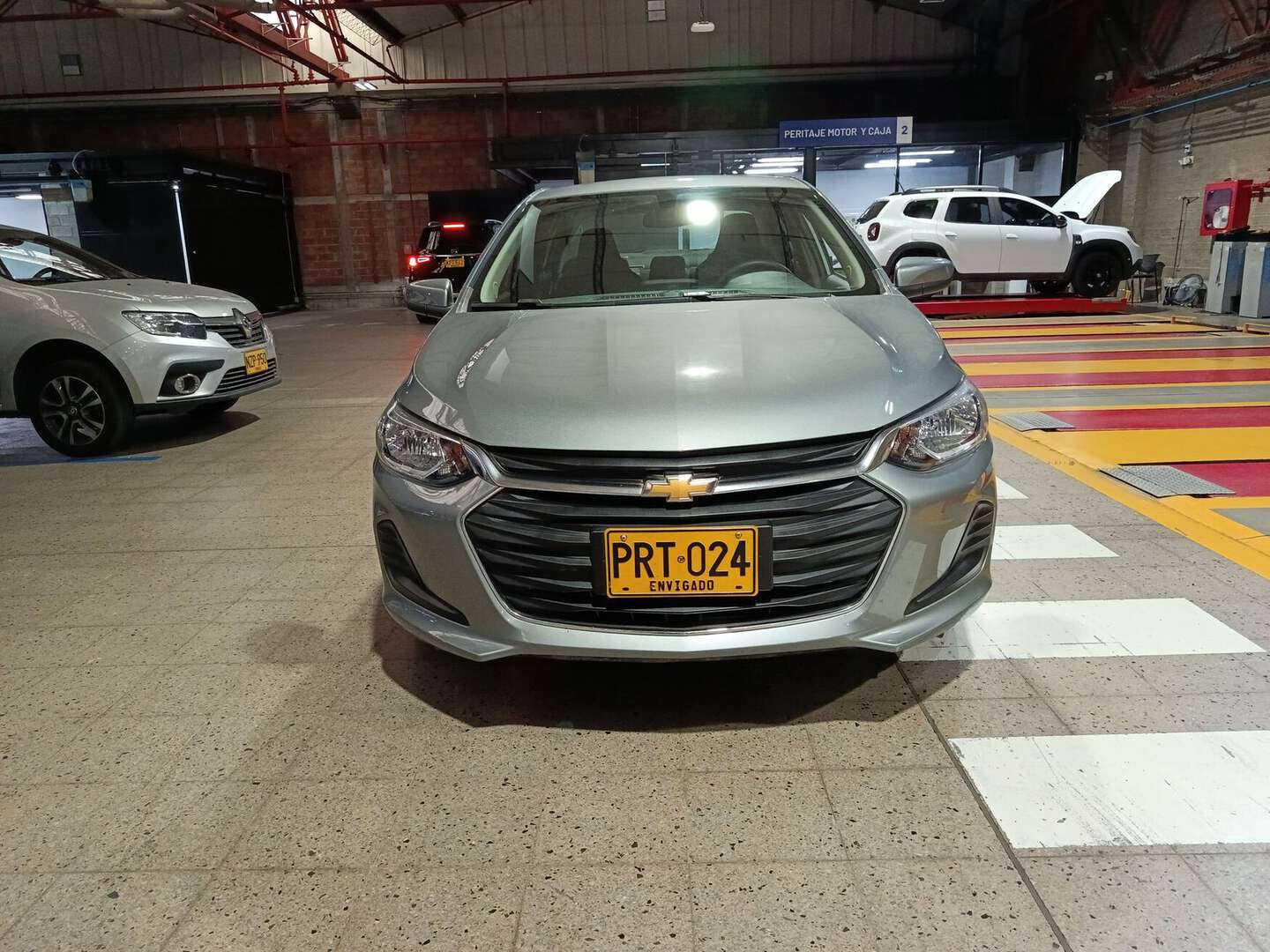 Chevrolet - Onix - 2025