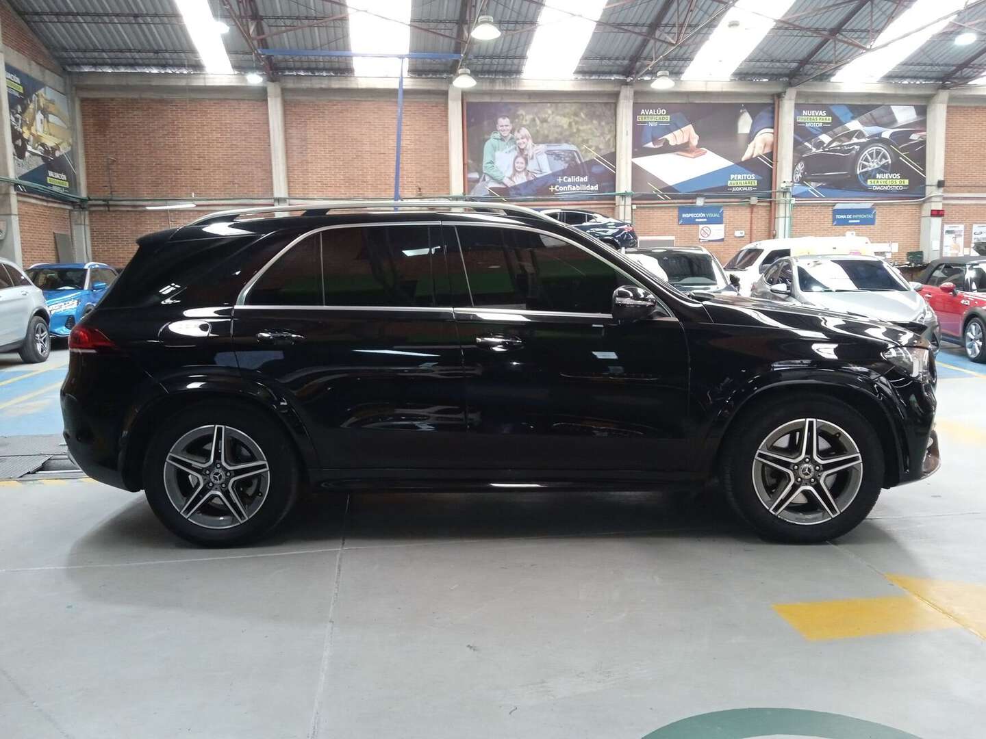 Mercedes Benz - GLE450 - 2022