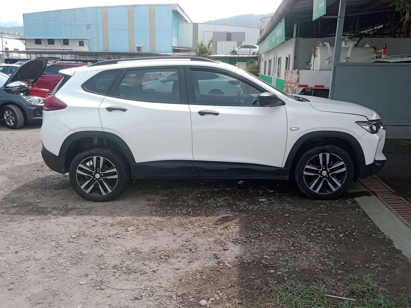Chevrolet - Tracker - 2025