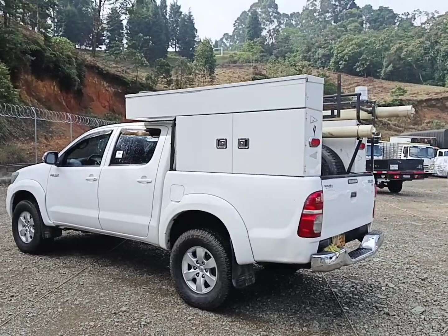 Toyota - Hilux - 2016