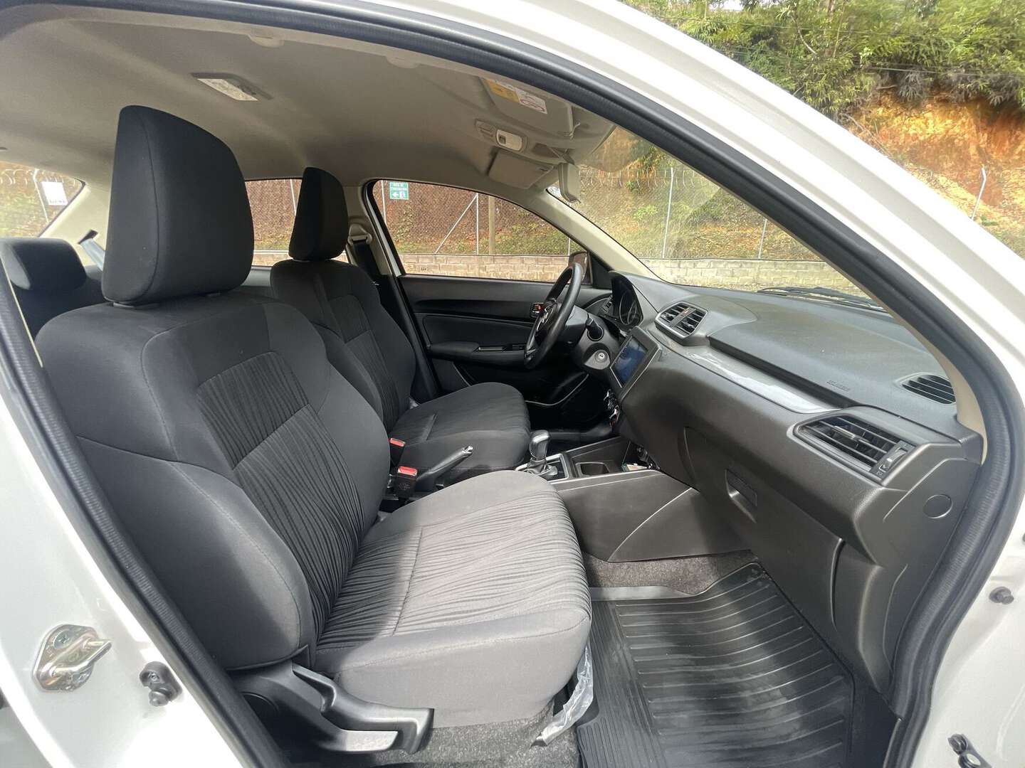 Suzuki - Swift - 2023