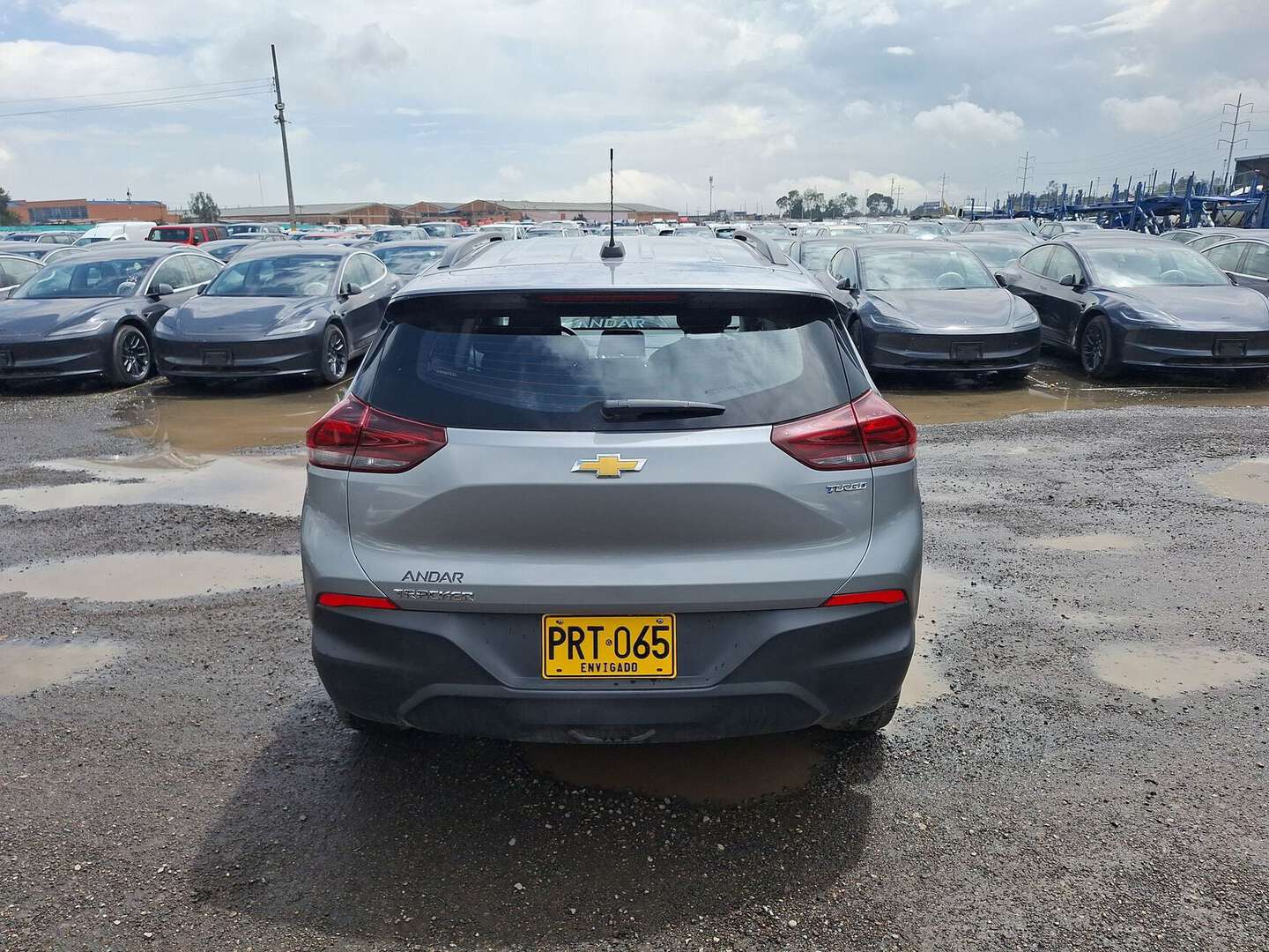 Chevrolet - Tracker - 2025