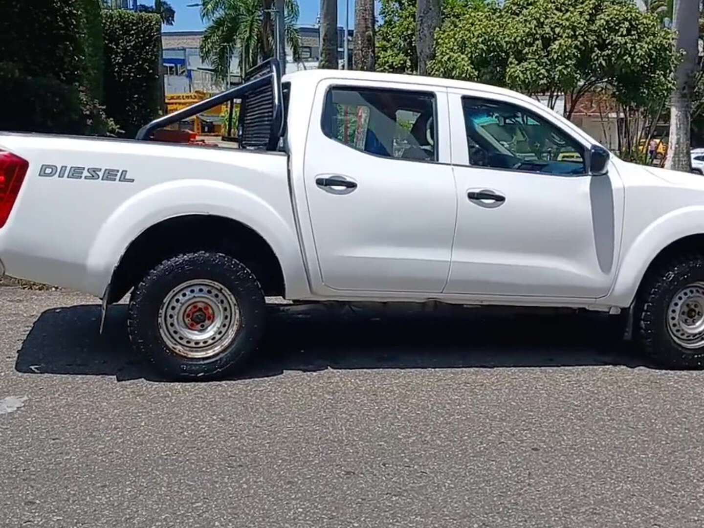 Nissan - Frontier - 2020