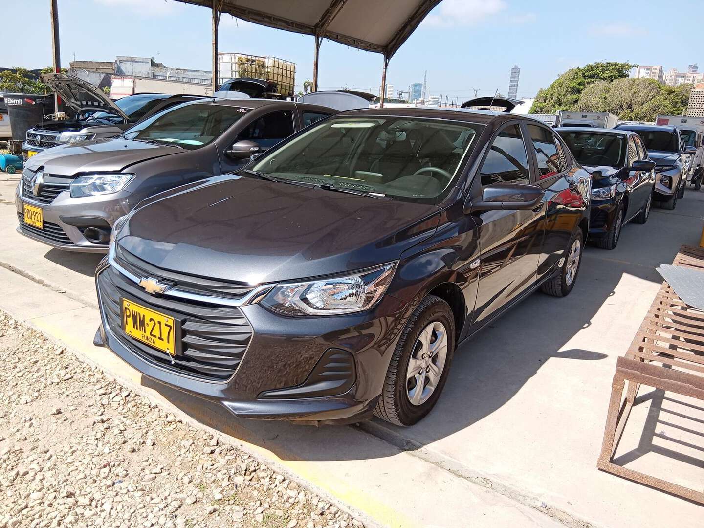 Chevrolet - Onix - 2025