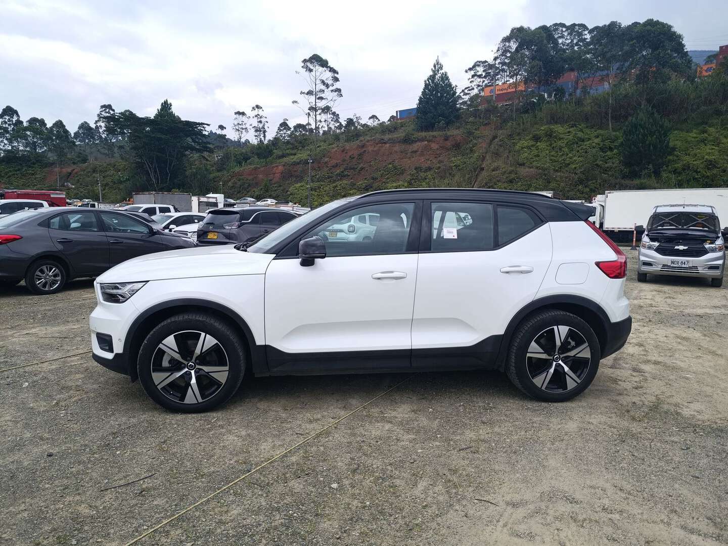 Volvo - XC40 - 2022