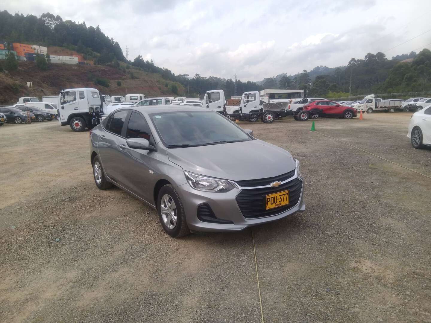 Chevrolet - Onix - 2025