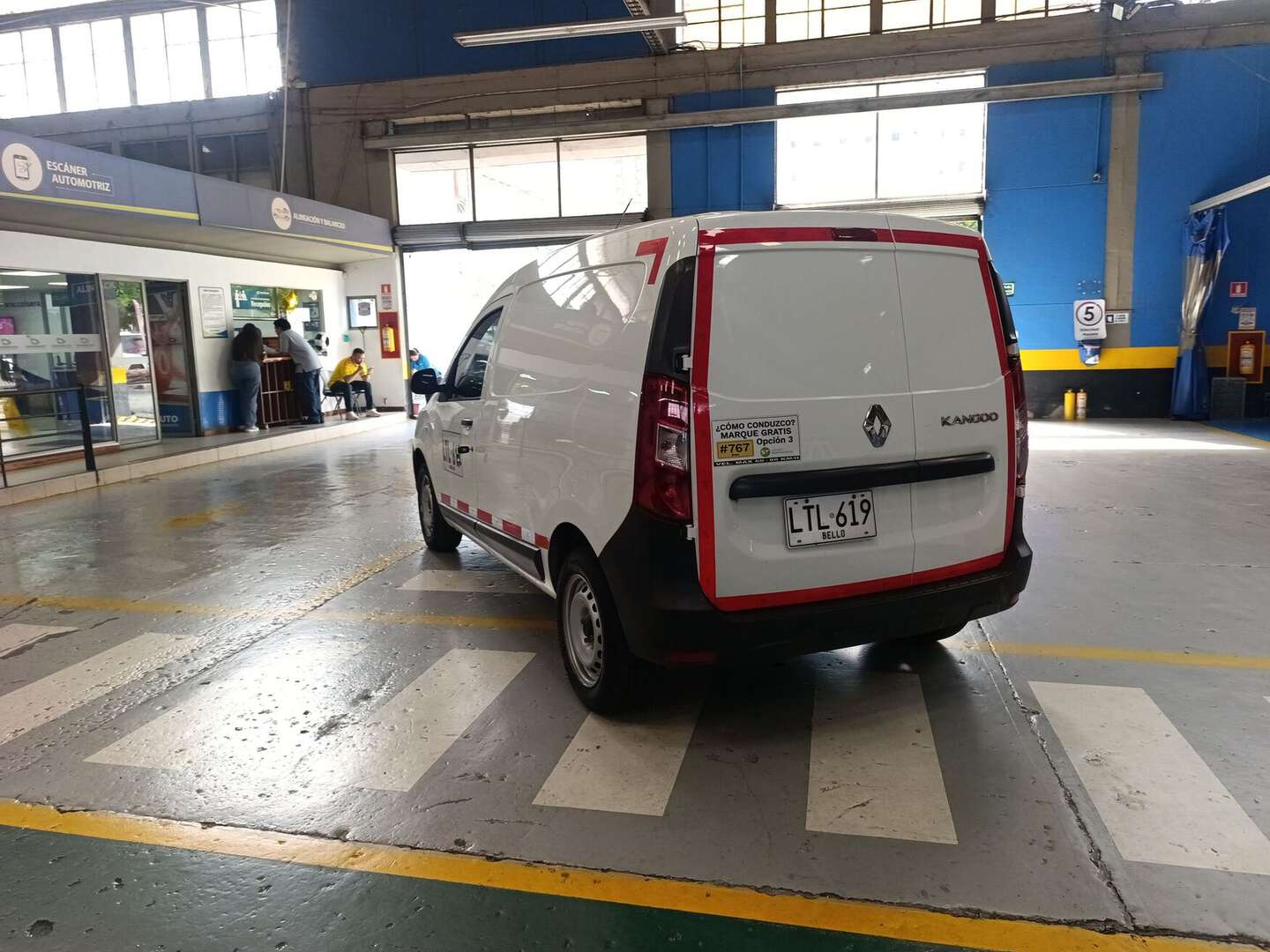 Renault - Kangoo - 2023