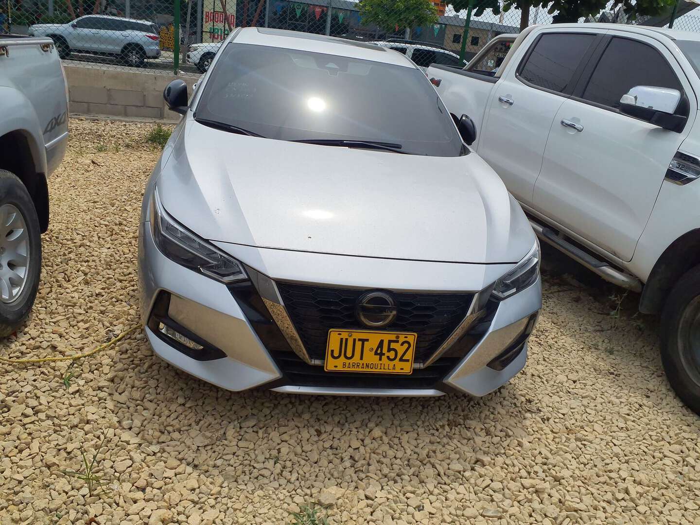 Nissan - Sentra - 2021