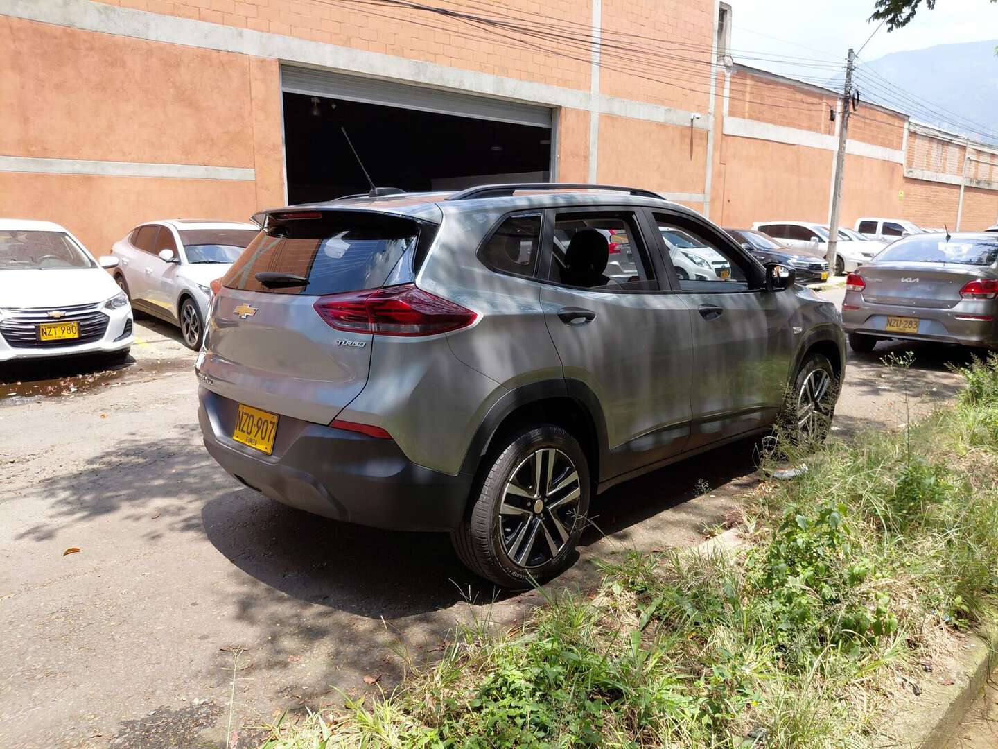 Chevrolet - Tracker - 2025