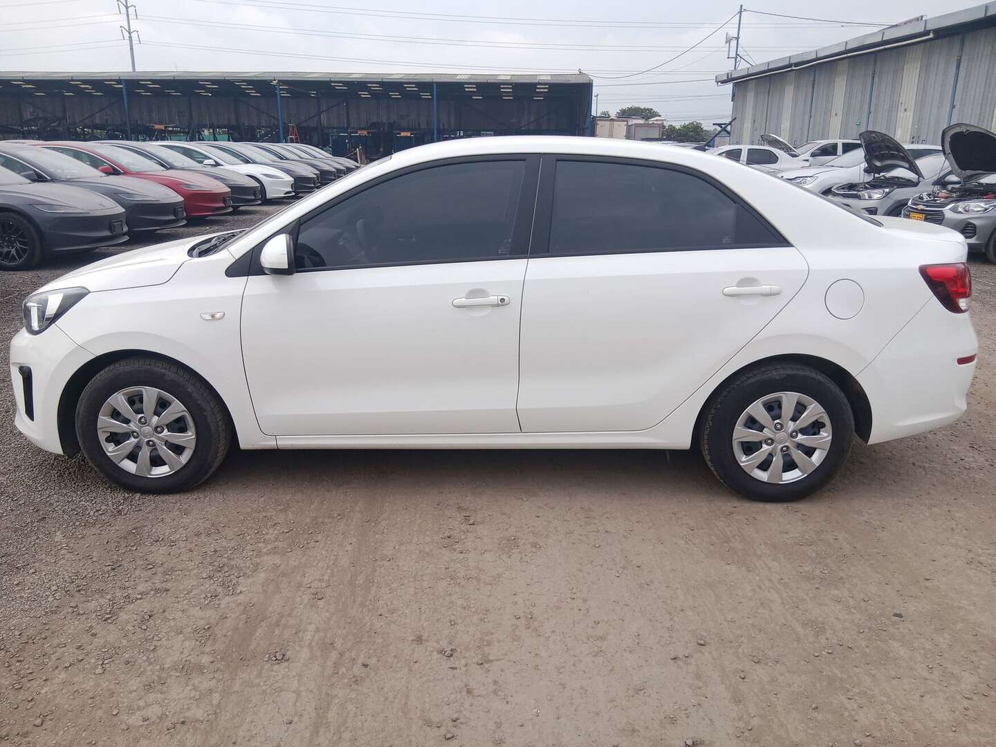 Kia - Soluto - 2025