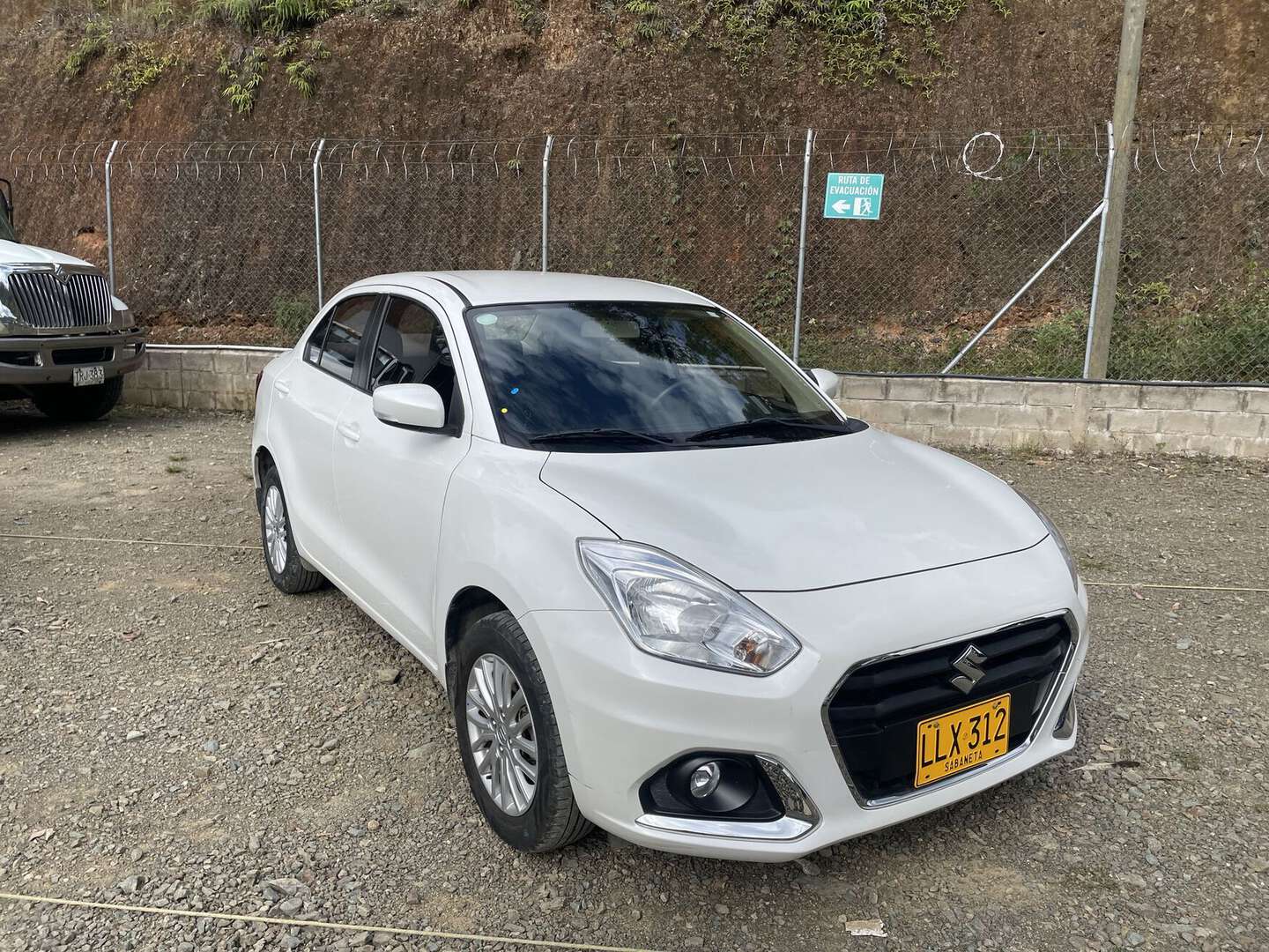 Suzuki - Swift - 2023