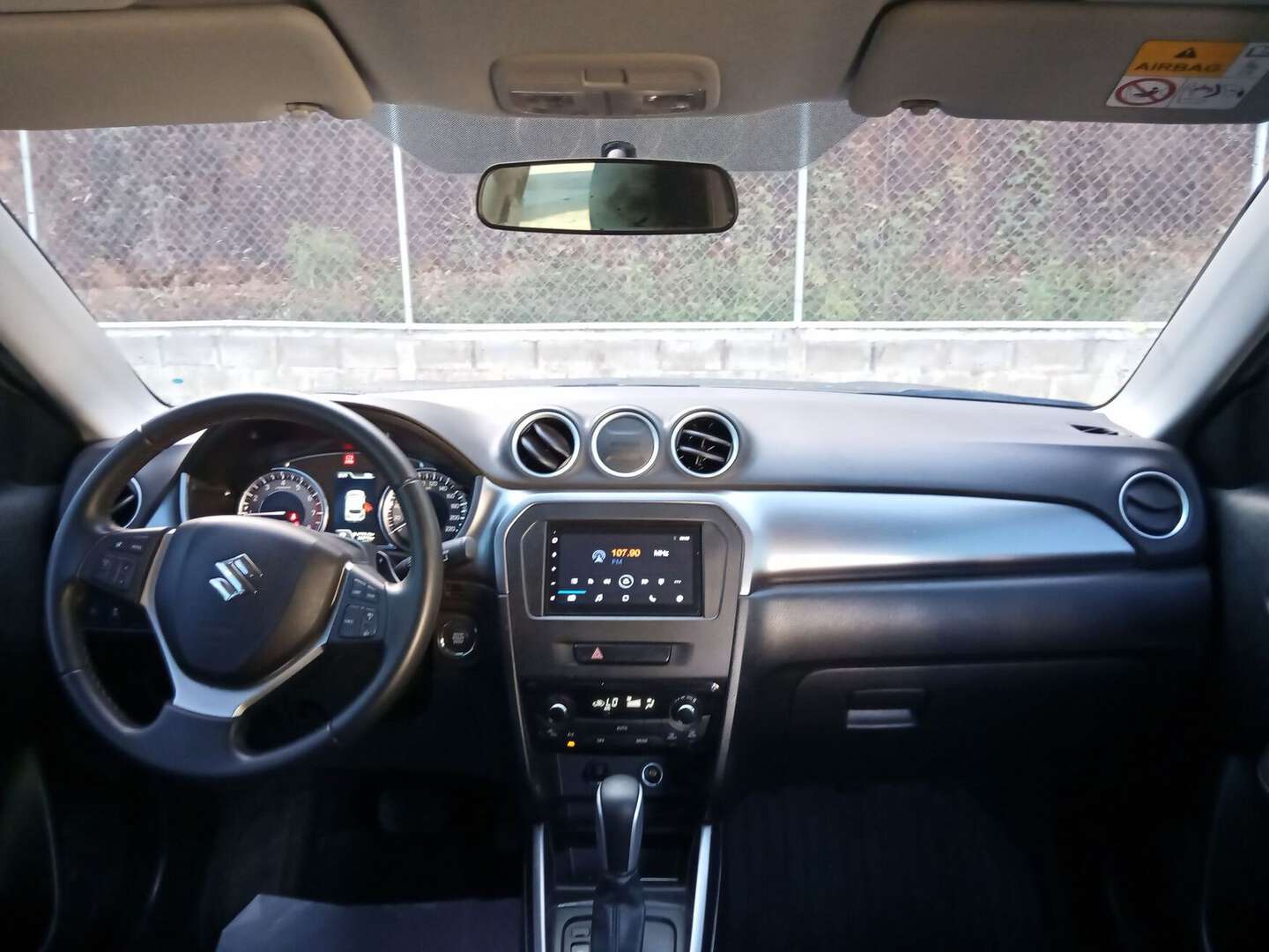 Suzuki - Vitara - 2023