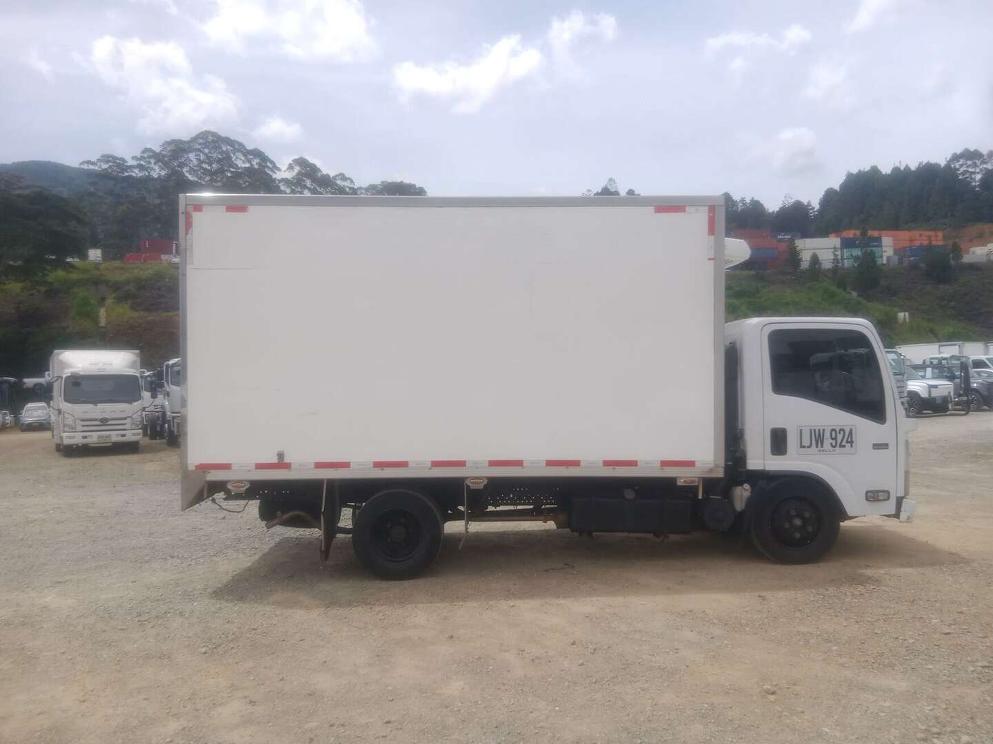 Chevrolet - NKR LWB - 2022