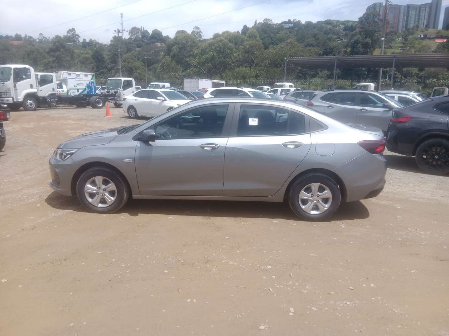 Chevrolet - Onix - 2025