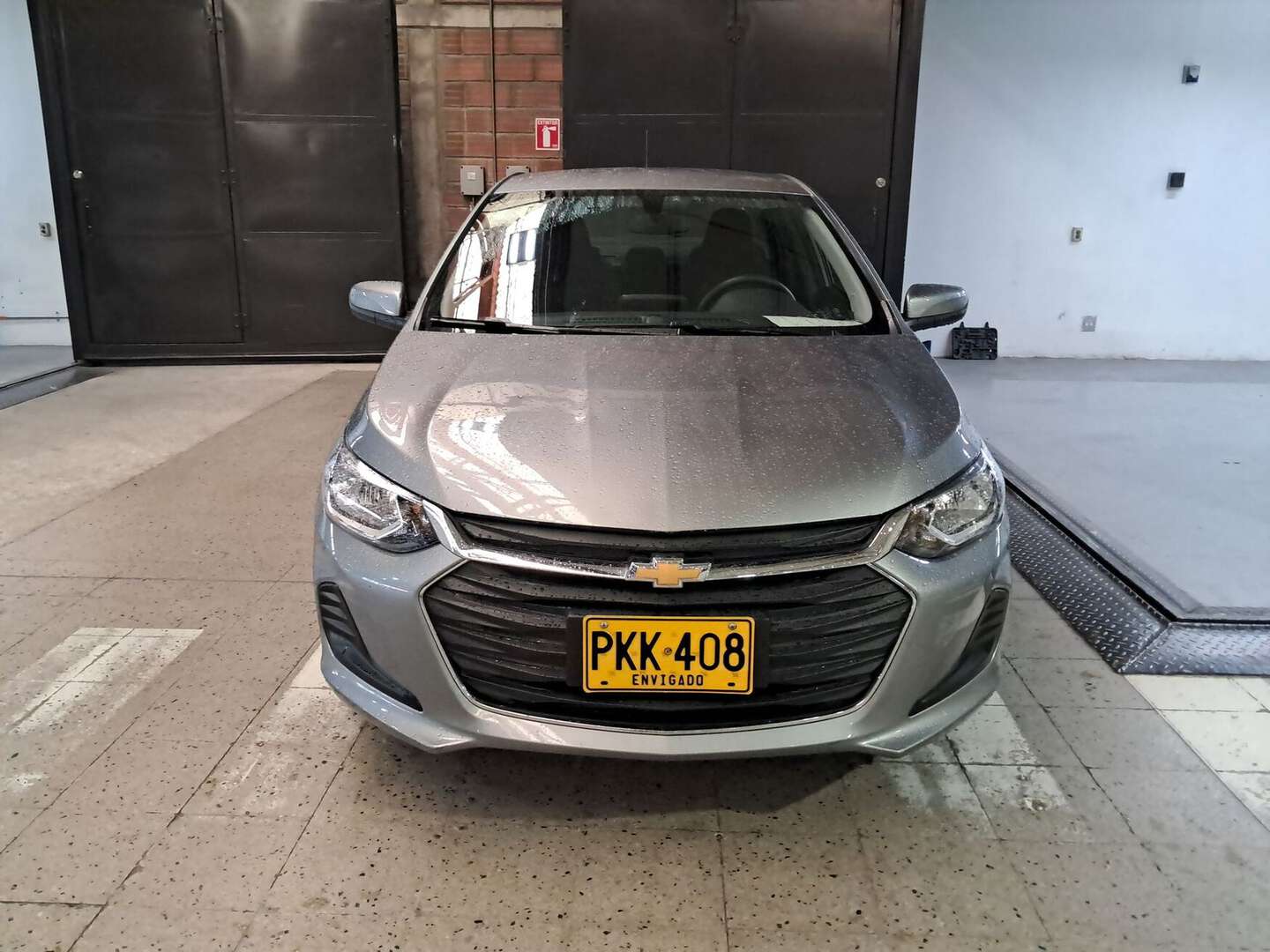 Chevrolet - Onix - 2025