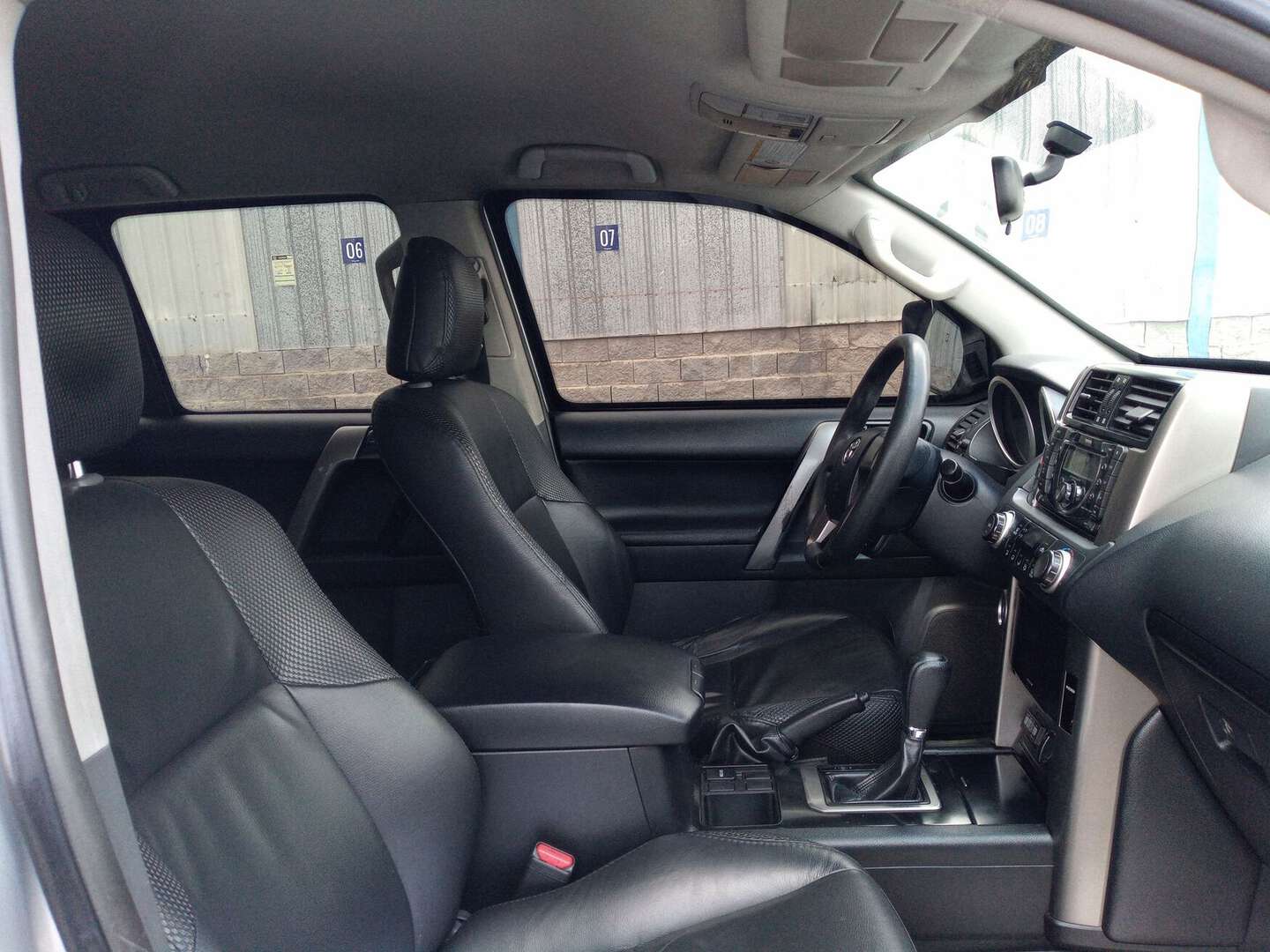 Toyota - Prado - 2011
