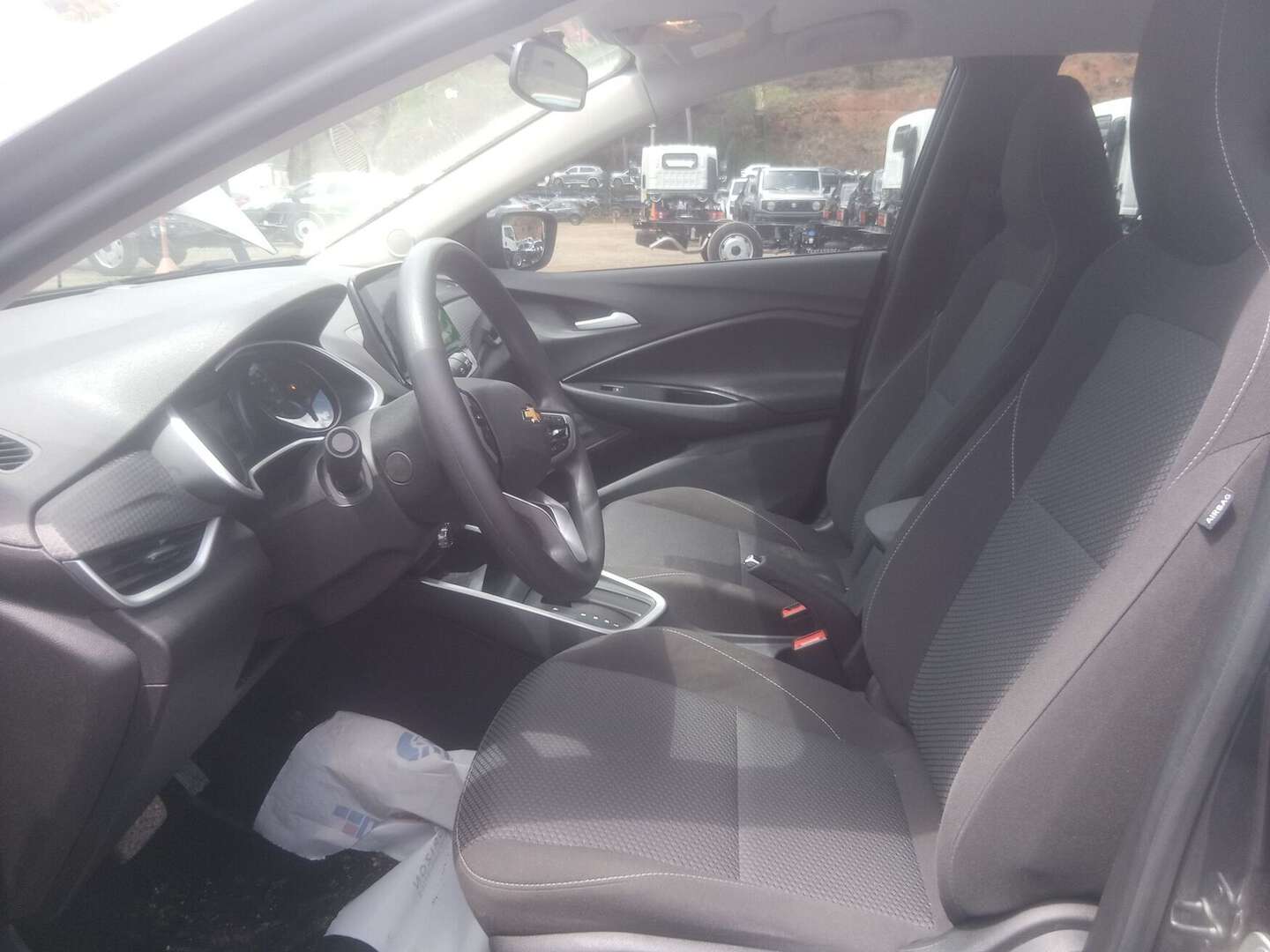 Chevrolet - Onix - 2025