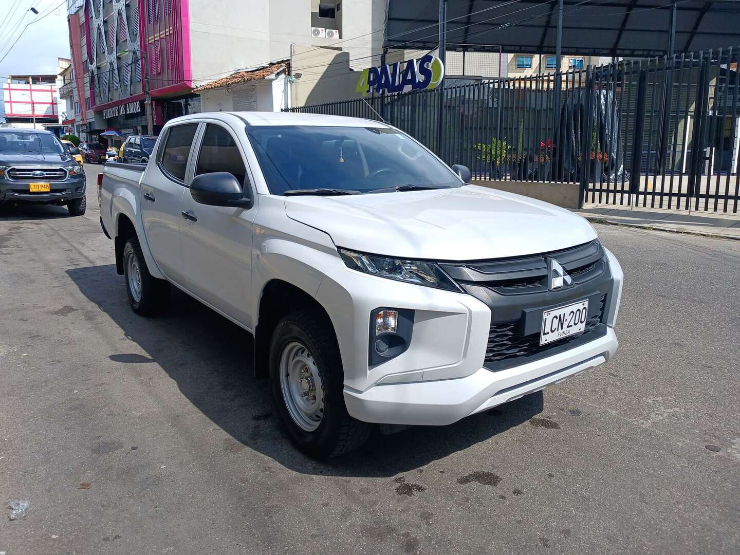 Mitsubishi - L200 - 2022