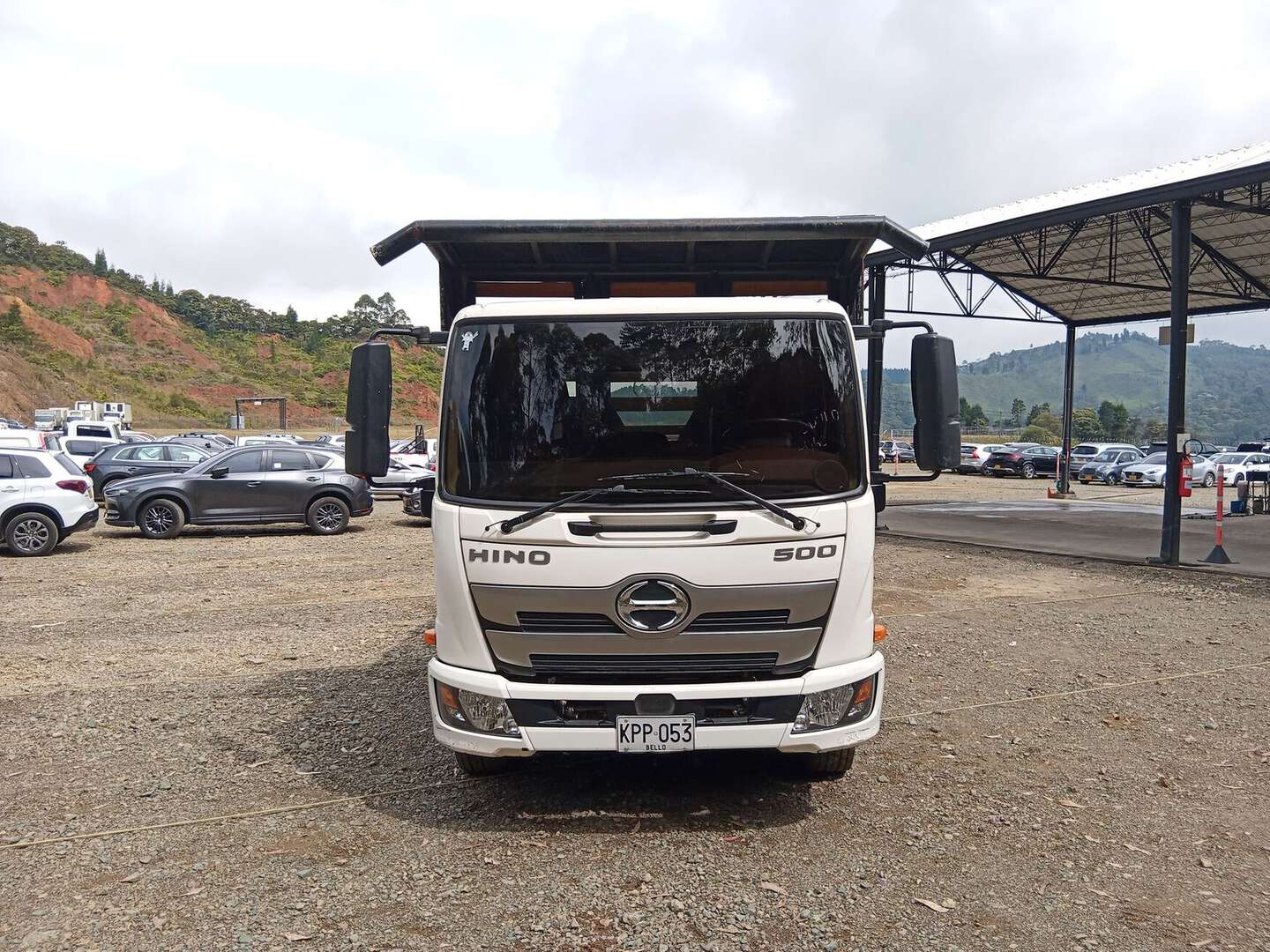 Hino - FC9J - 2022