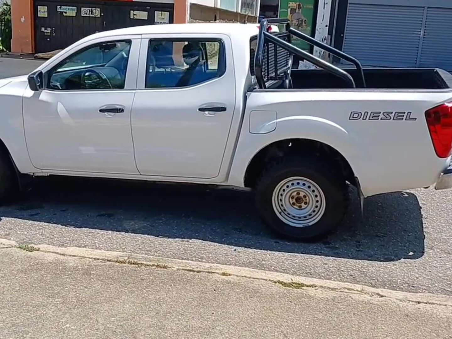 Nissan - Frontier - 2020