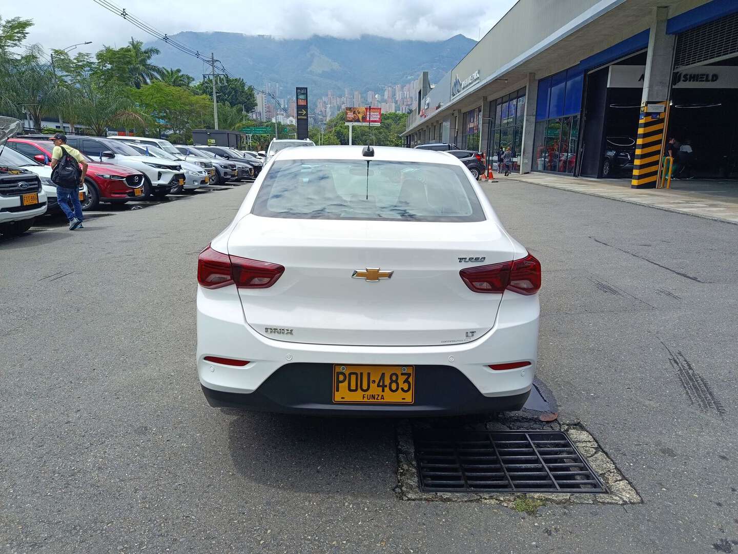 Chevrolet - Onix - 2025