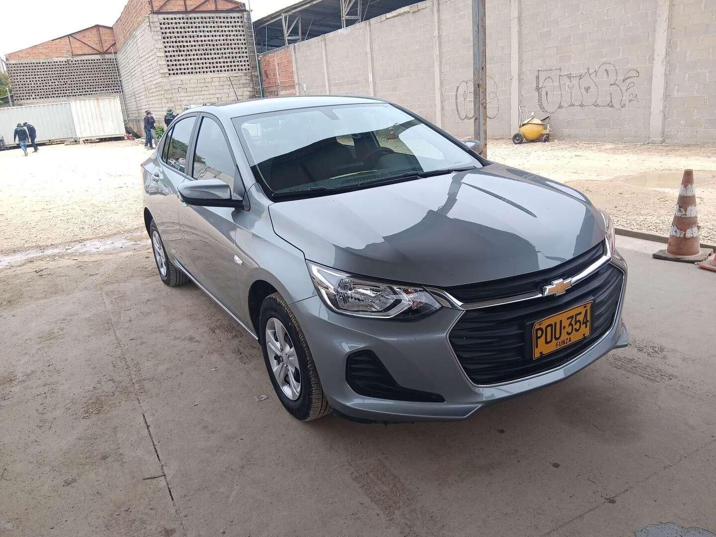Chevrolet - Onix - 2025