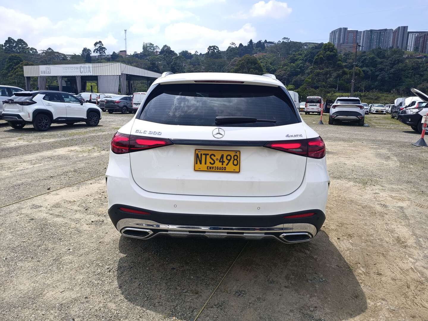 Mercedes Benz - GLC300 - 2025