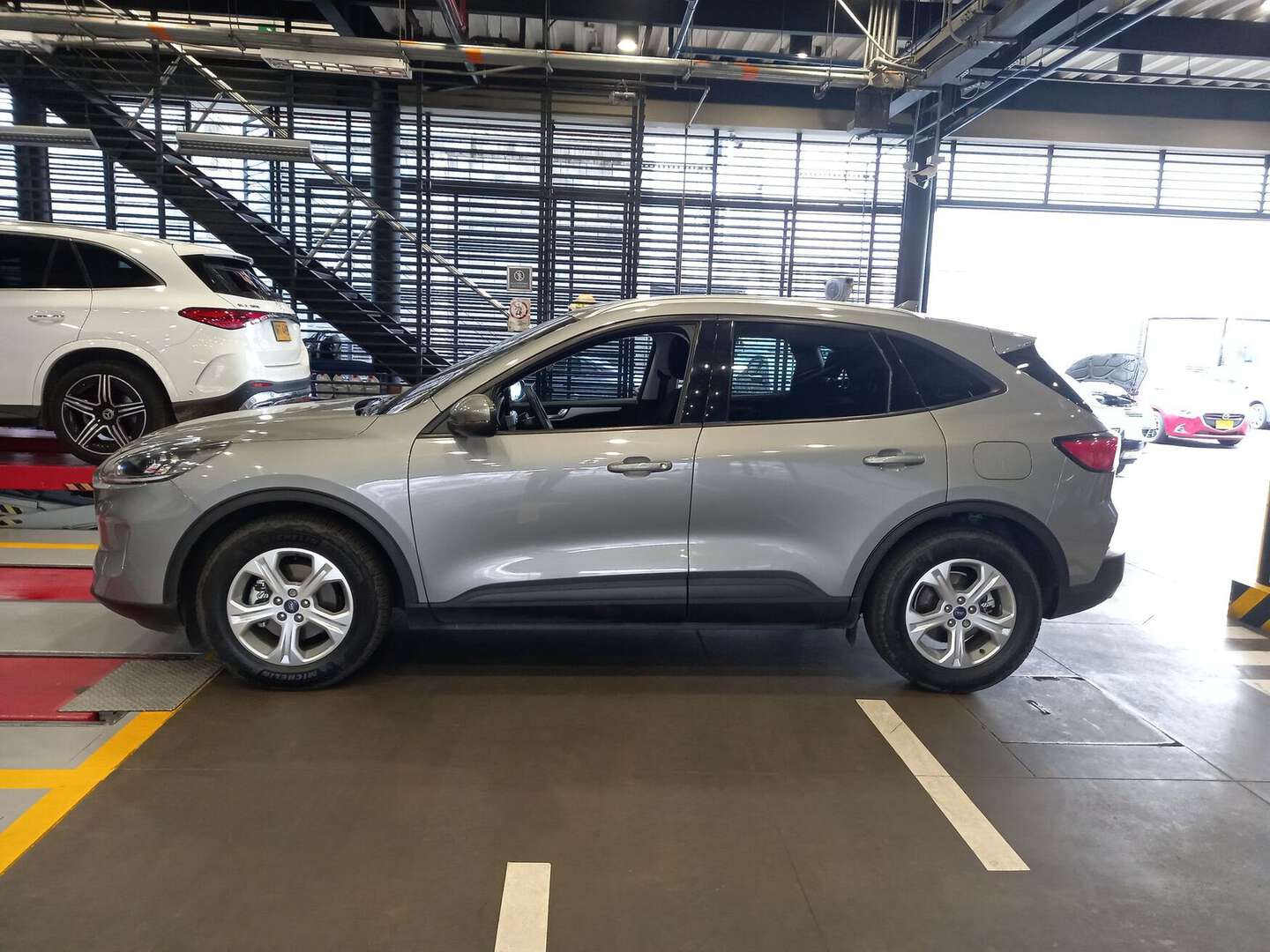Ford - Escape - 2021