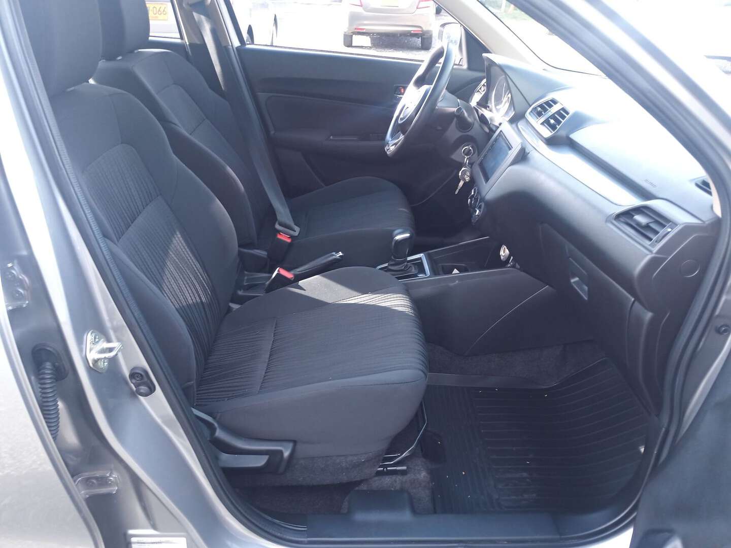 Suzuki - Swift - 2023