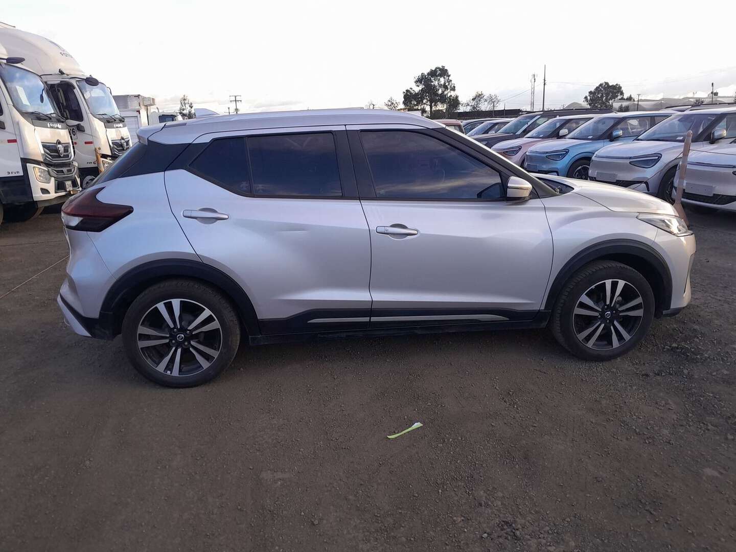 Nissan - Kicks - 2022