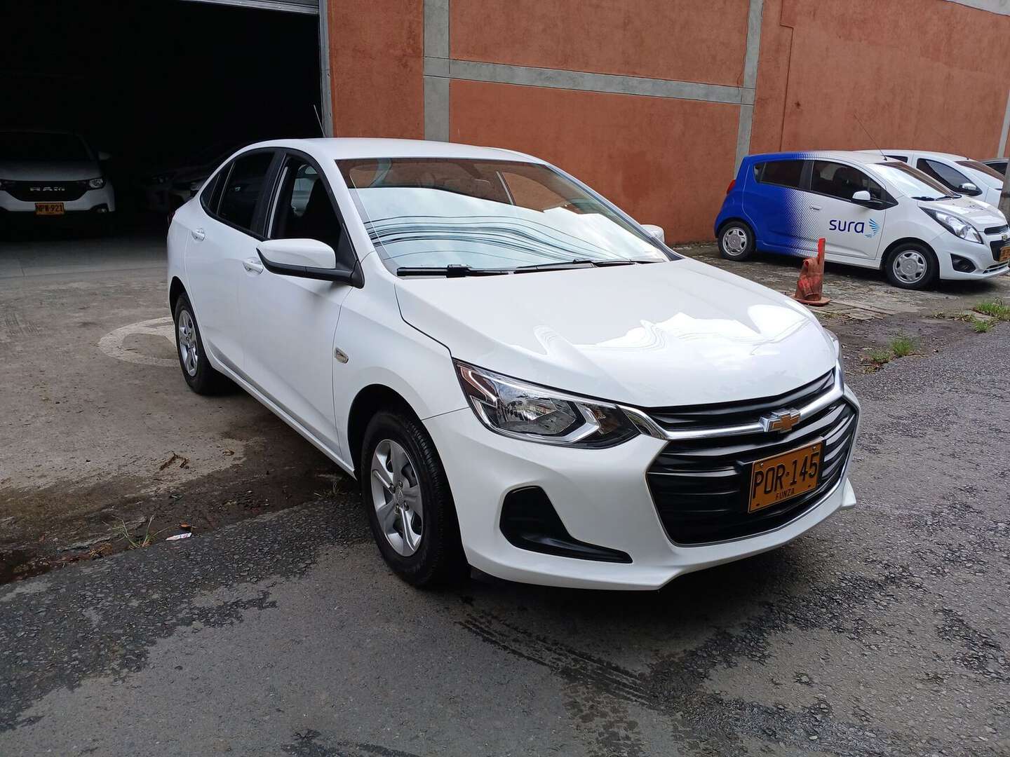 Chevrolet - Onix - 2025