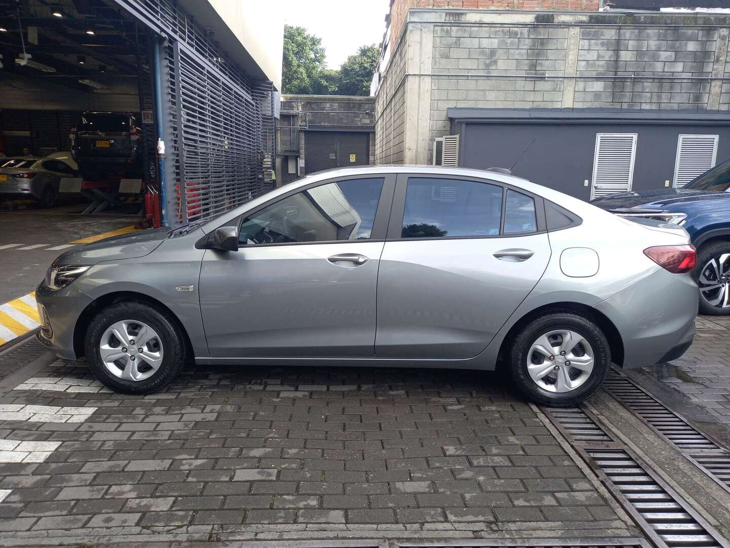 Chevrolet - Onix - 2025