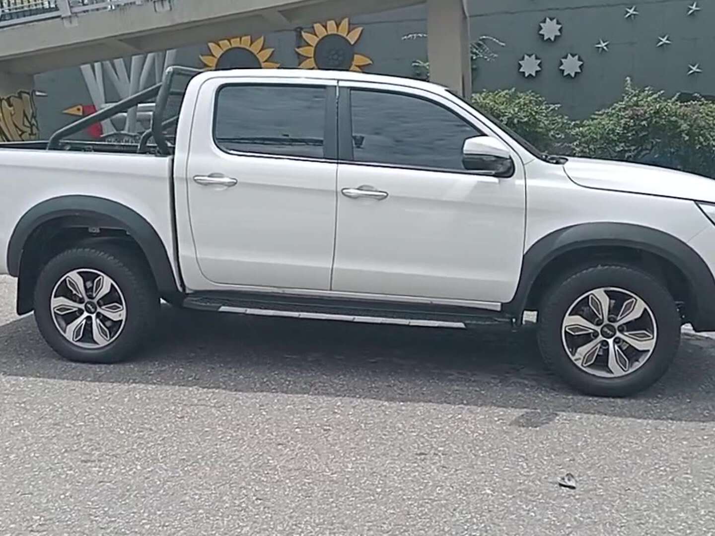 Jac - JT8 - 2023