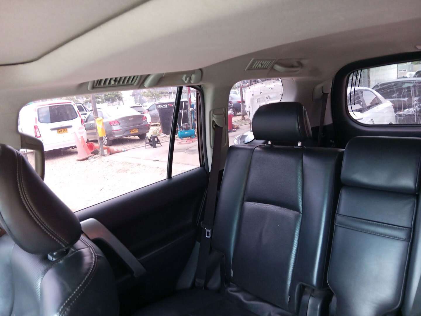 Toyota - Prado - 2020