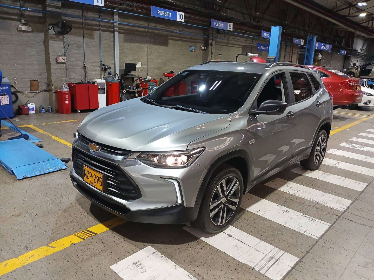 Chevrolet - Tracker - 2025