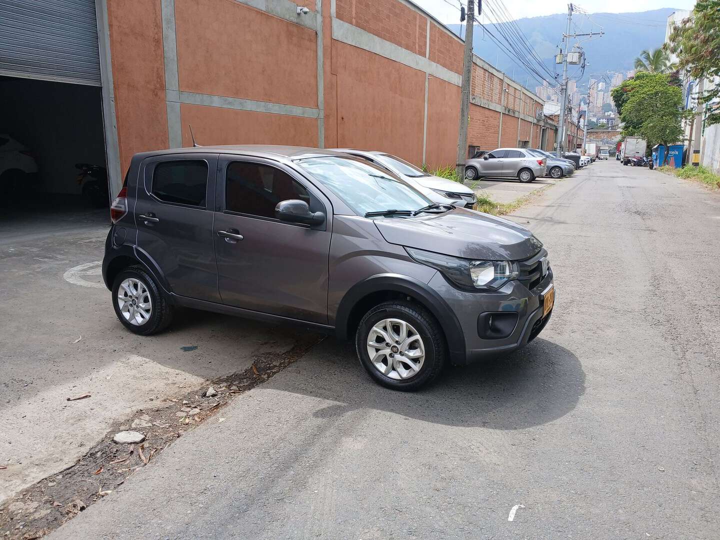 Fiat - Mobi - 2024