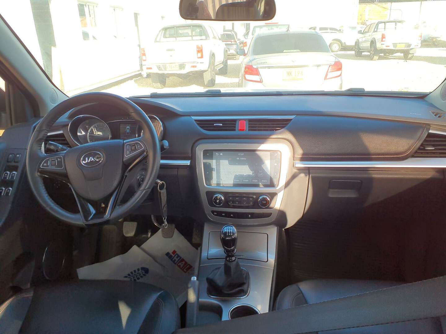 Jac - JT8 - 2023