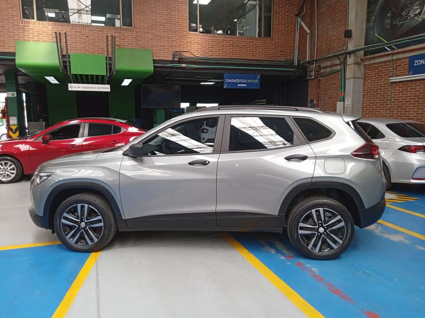 Chevrolet - Tracker - 2025