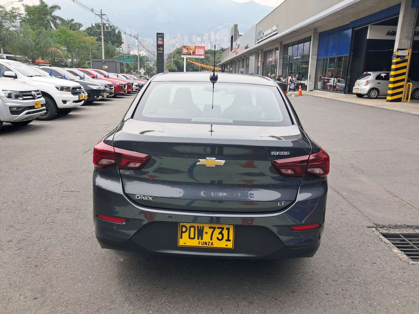 Chevrolet - Onix - 2025