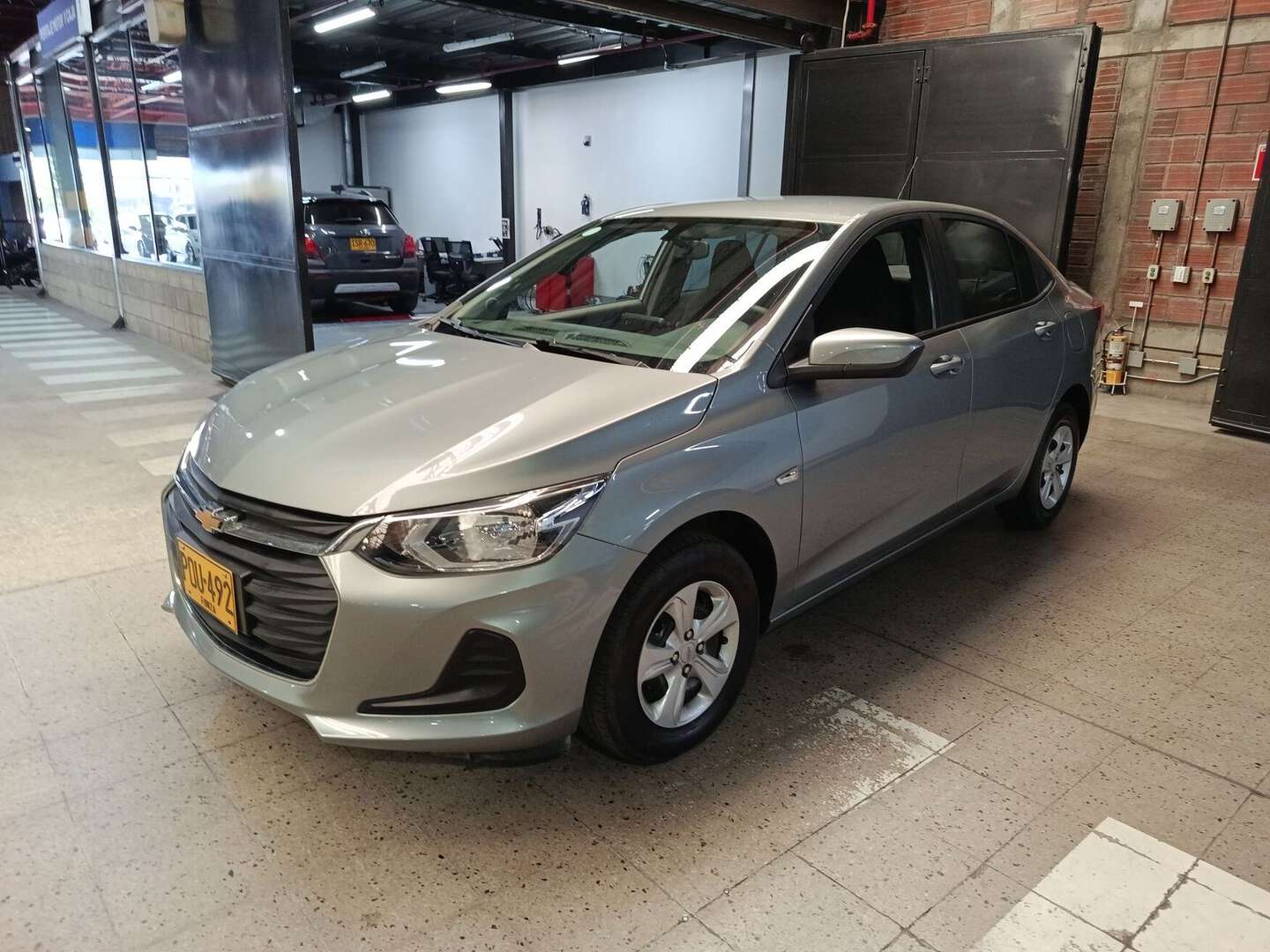 Chevrolet - Onix - 2025
