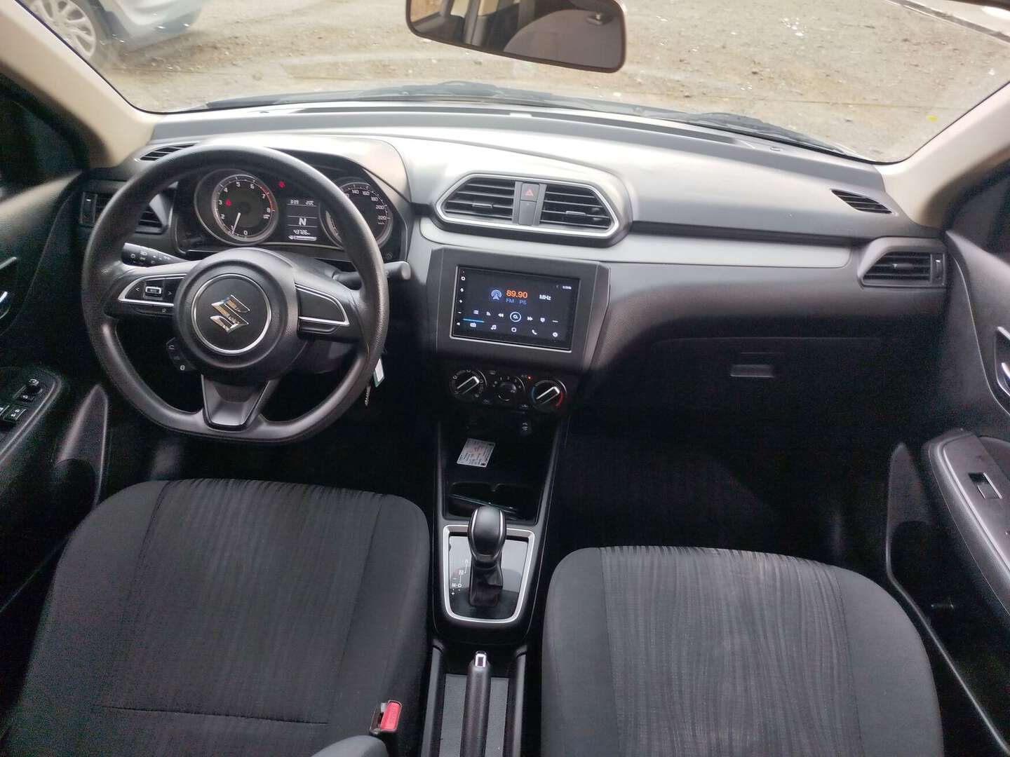 Suzuki - Swift - 2023