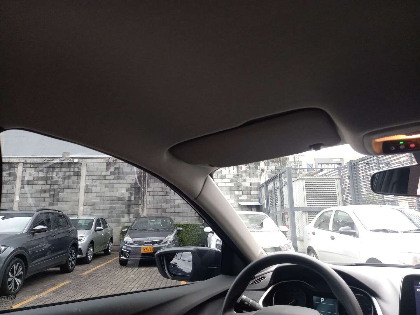 Chevrolet - Onix - 2025
